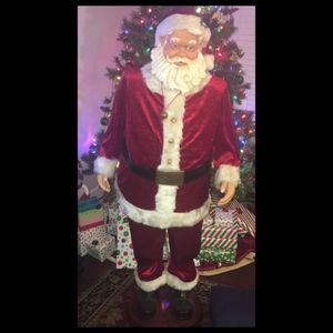 5 ft LARGE Singing Santa